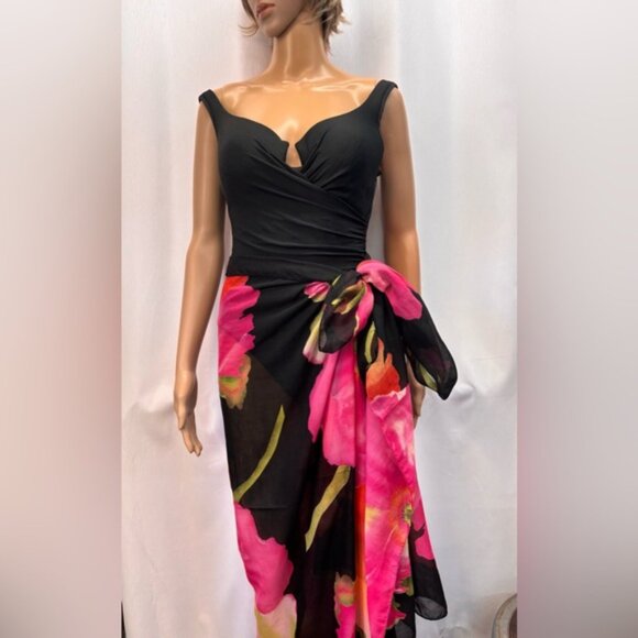 Bold Floral Sarong Wrap Scarf - Picture 5 of 14